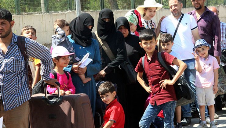 Bayramı ülkelerinde geçiren 20 bin Suriyeliden 4 bini Türkiye’ye döndü