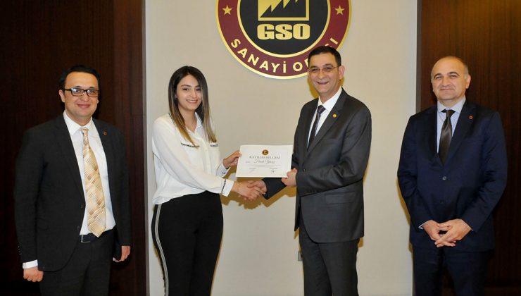 GSO ihracat akademisi’ni tamamlayan kursiyerlere sertifika verildi