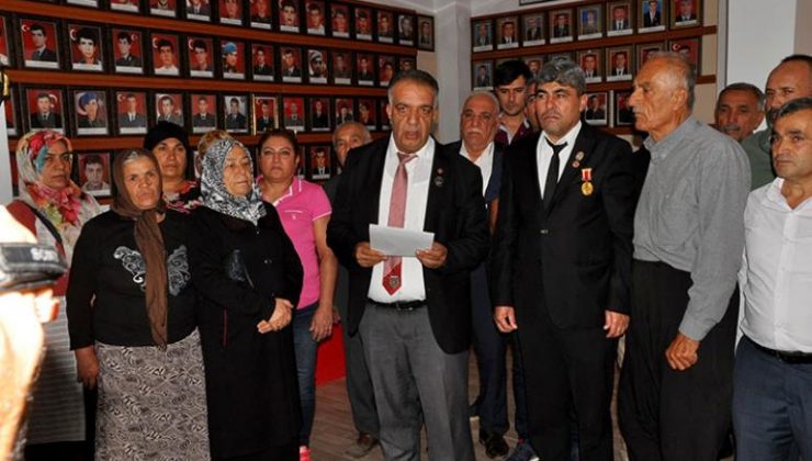 Şehit aileleri ve gazilerden Barış Pınarı harekatını destek