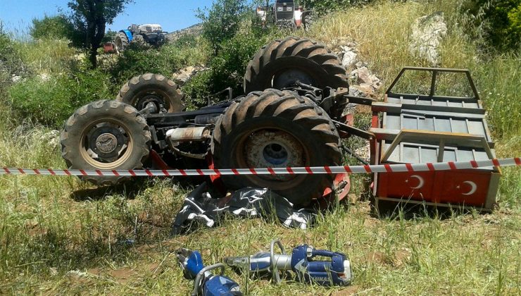 Traktörün altında kalan sürücü hayatını kaybetti