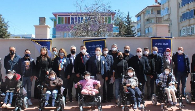 Gaziantep’te Spina Bifidalı Çocuklar Akülü Tekerlekli Sandalyelerine Kavuştular